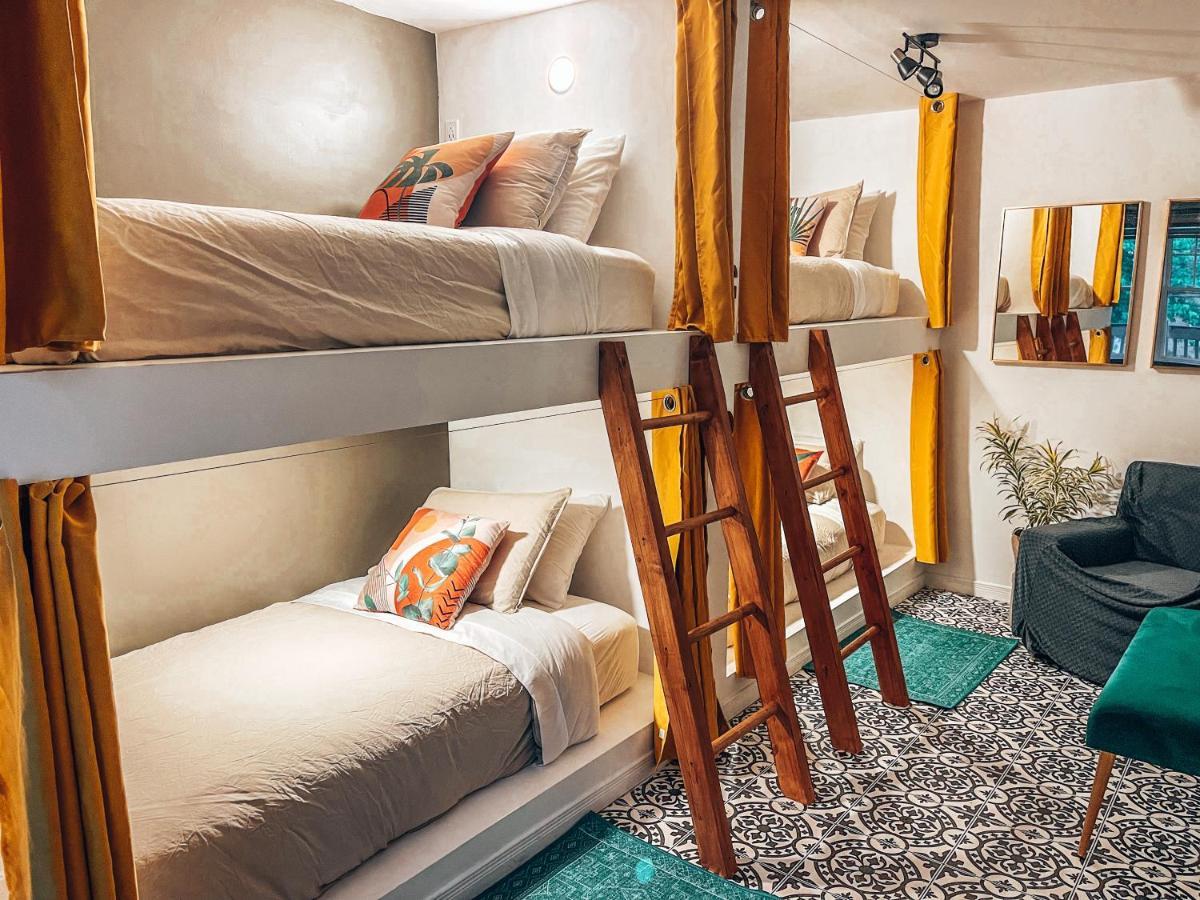 Auberge Mandala Saint Mathieu Du Parc Zewnętrze zdjęcie