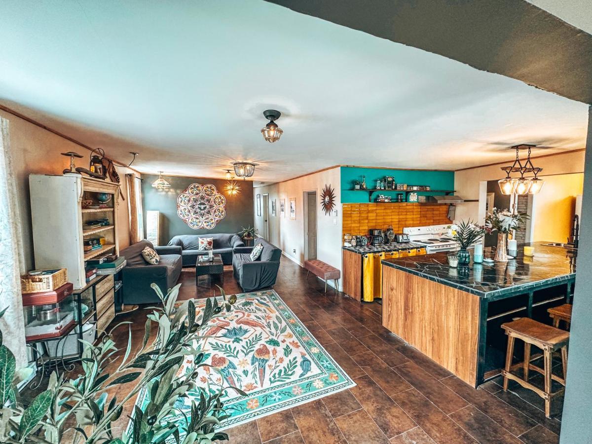 Auberge Mandala Saint Mathieu Du Parc Zewnętrze zdjęcie